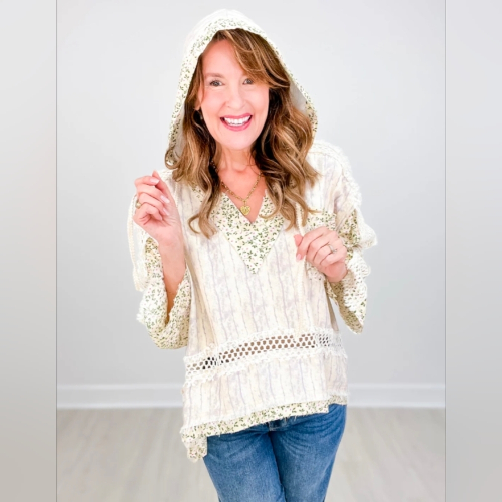 Large POL Vintage v-neck long sleeve woven top with hood-NWT